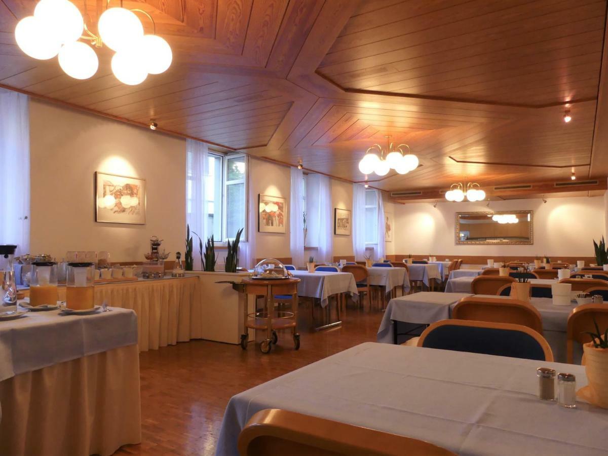 שטיין אם ריין Hotel Adler מראה חיצוני תמונה